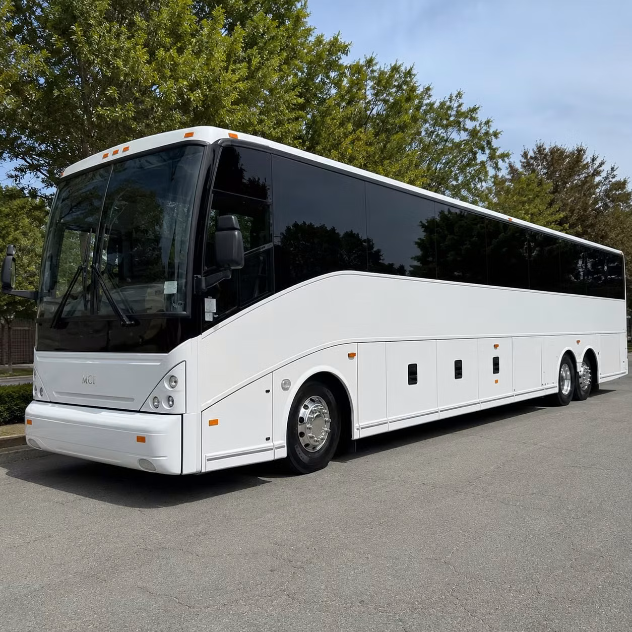 compare airport transportation options in avondale and beyond