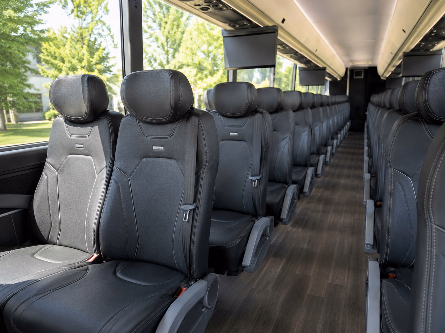hotel to venue shuttle buses for out of town wedding guests staying in avondale