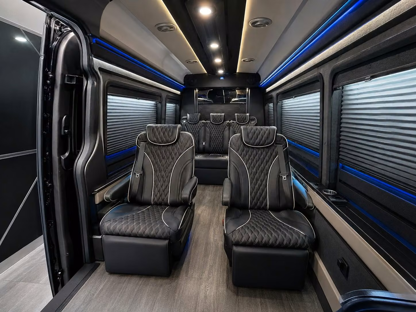 with charterbusrentalavondaleaz com you ll find airport transportation for corporate groups sports teams and every occasion in between
